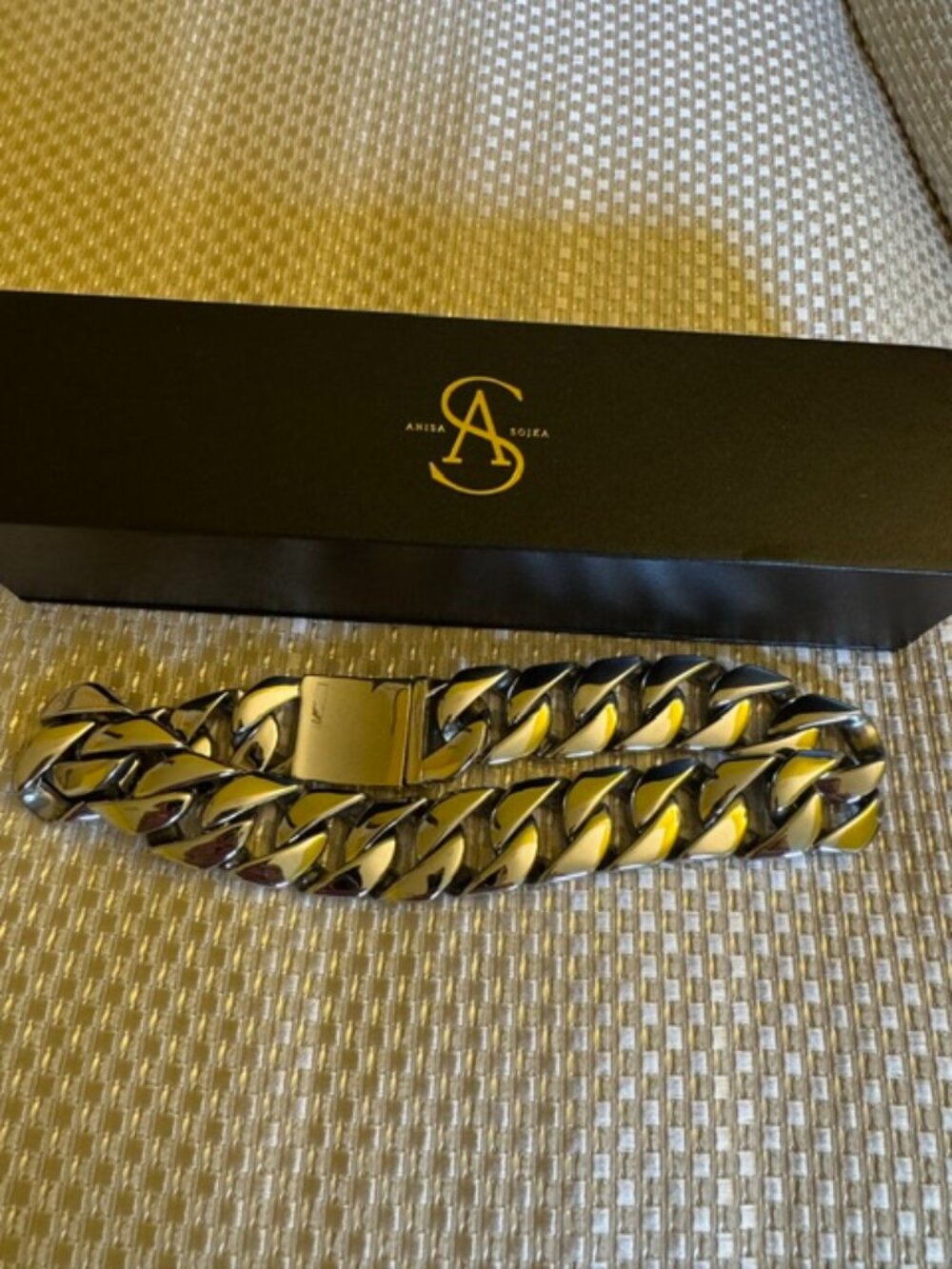 Anisa Sojka Chunky Chain Neclkace— with Original Box